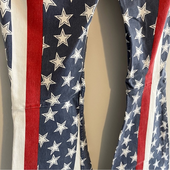 Free People Women’s Penny Pull On Jeans Stars and Stripes size 26 Flare Rodeo - Picture 12 of 14